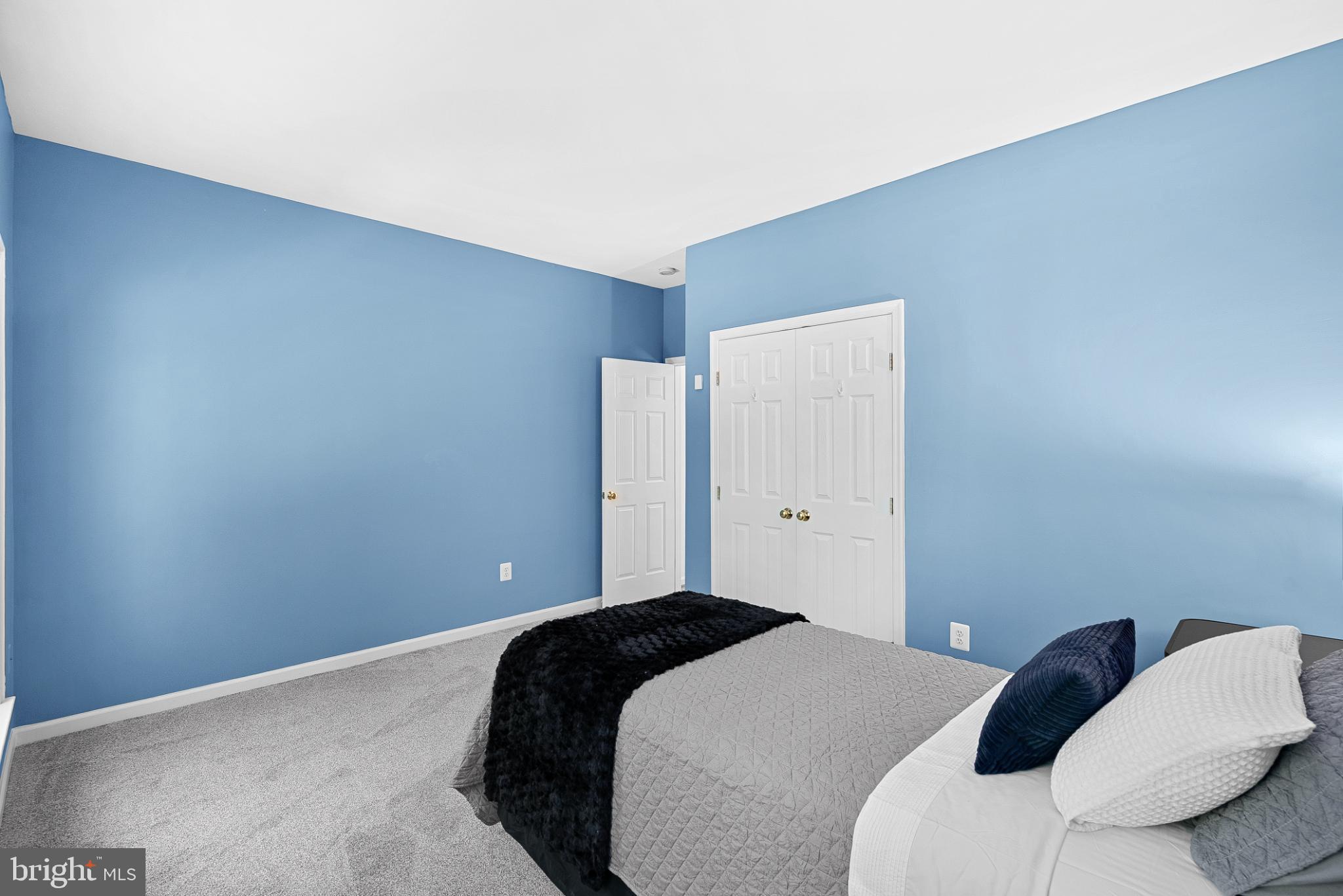 409 BOLINGBROOK COURT