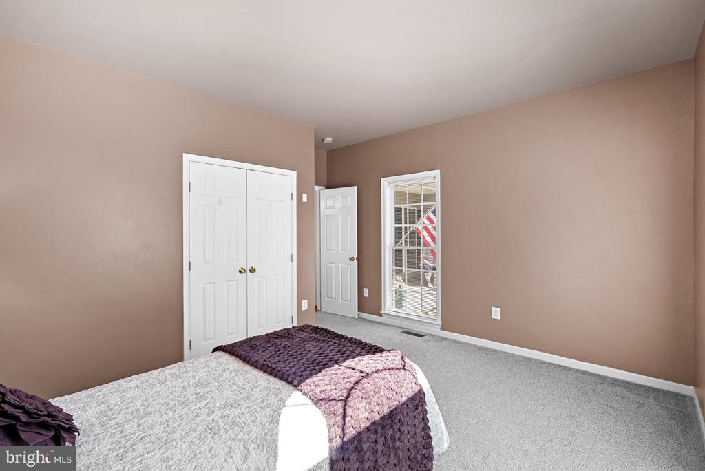 409 BOLINGBROOK COURT
