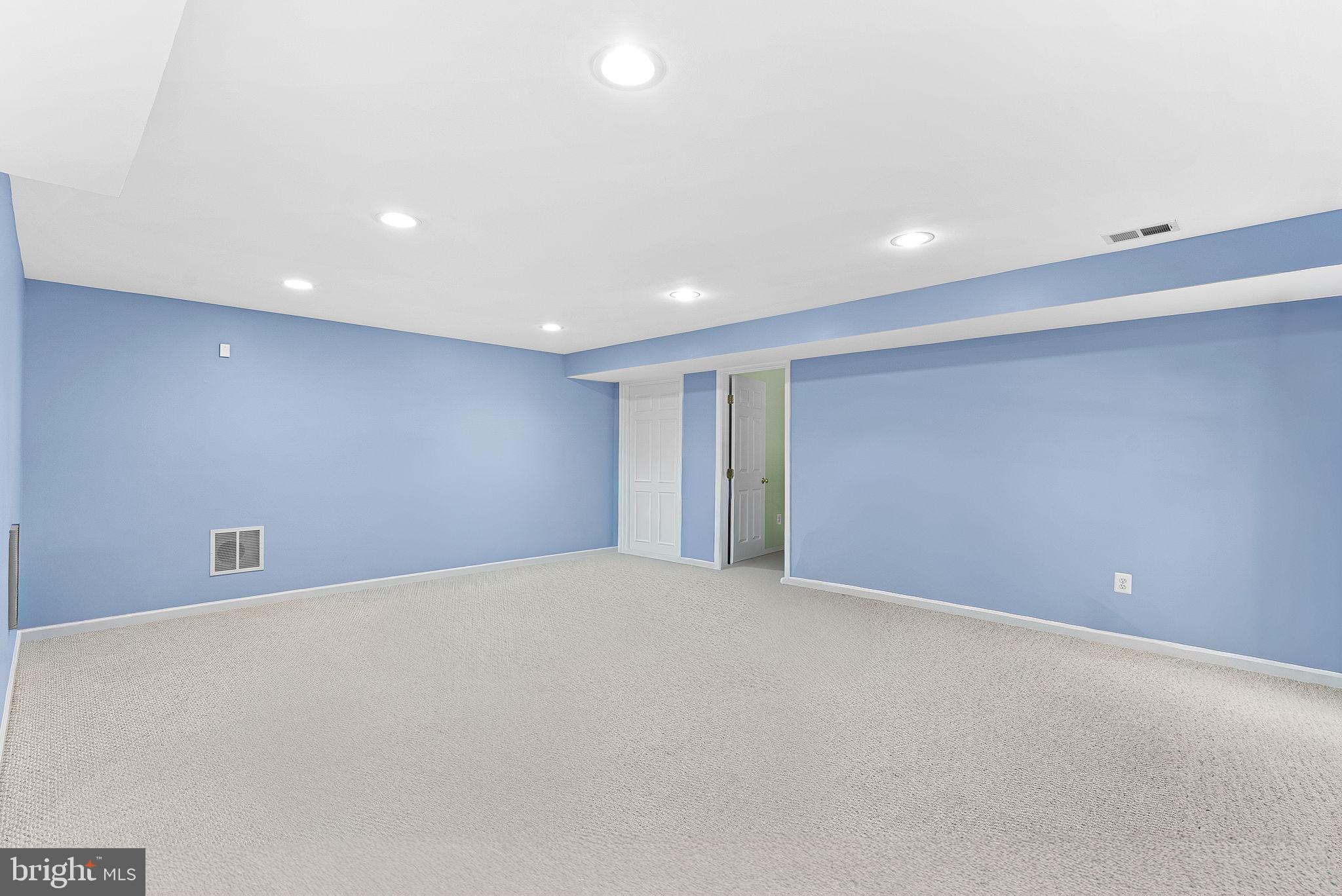 409 BOLINGBROOK COURT