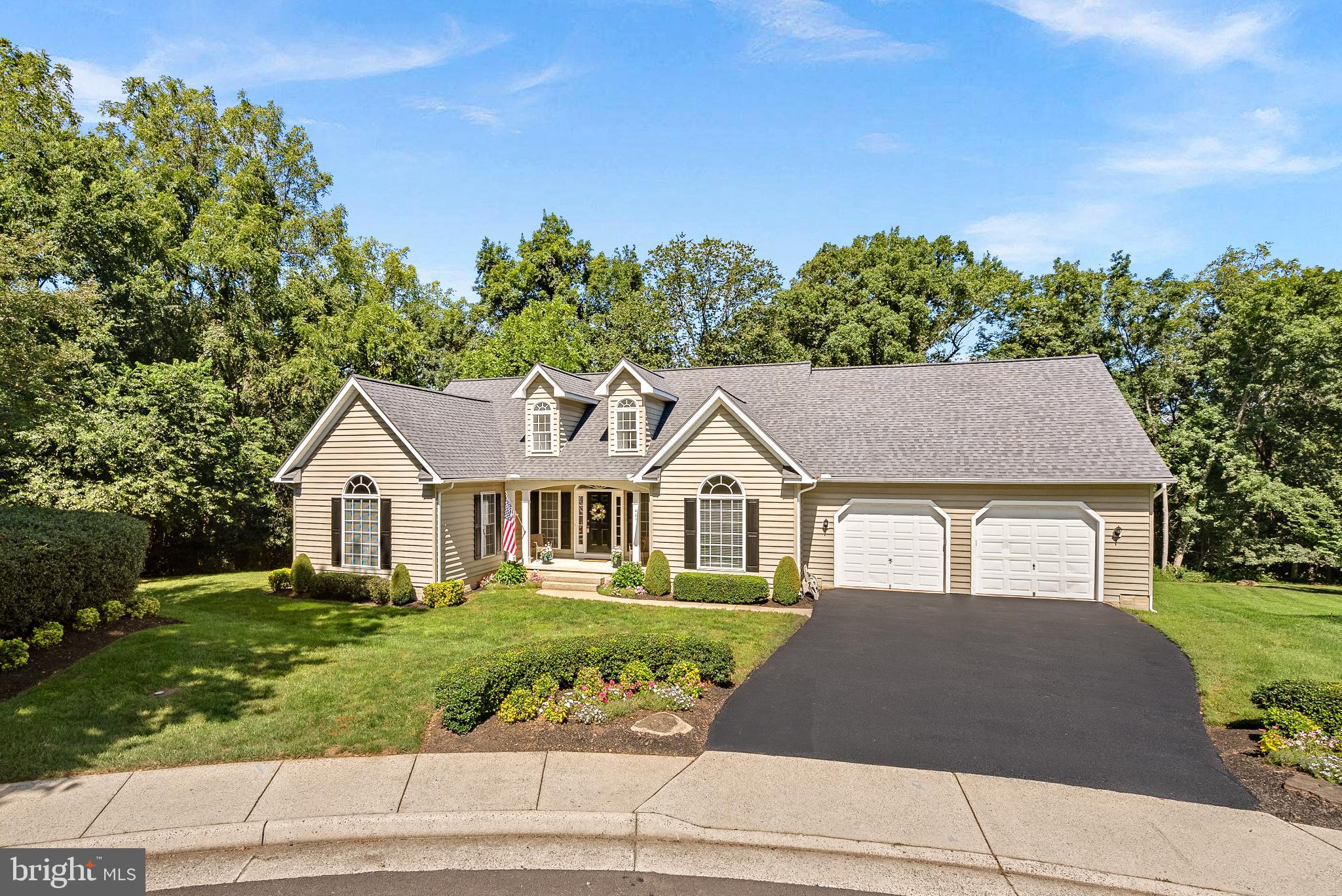 409 BOLINGBROOK COURT