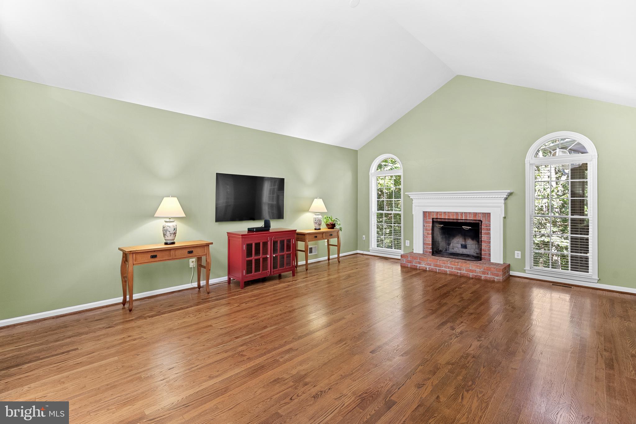 409 BOLINGBROOK COURT