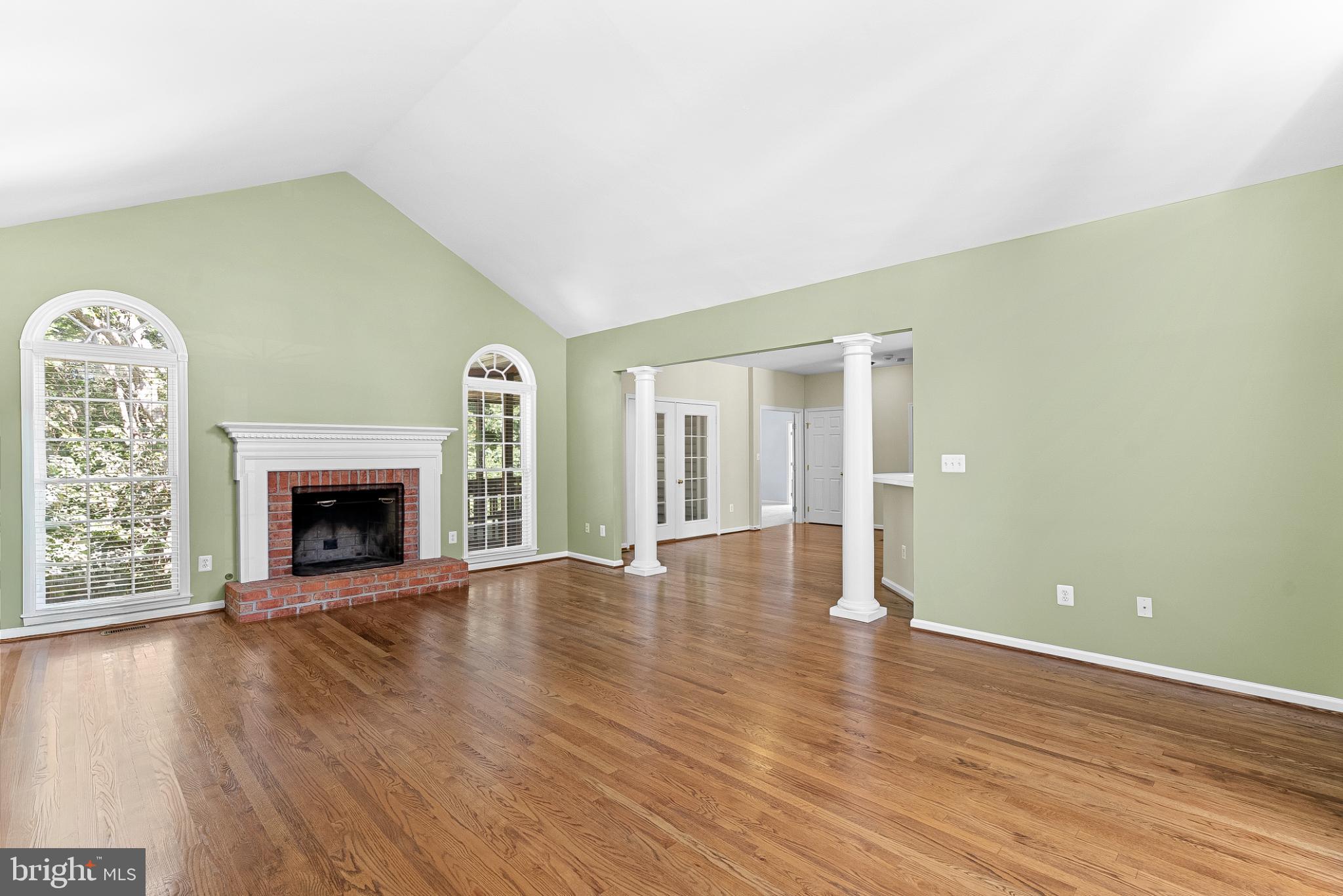 409 BOLINGBROOK COURT