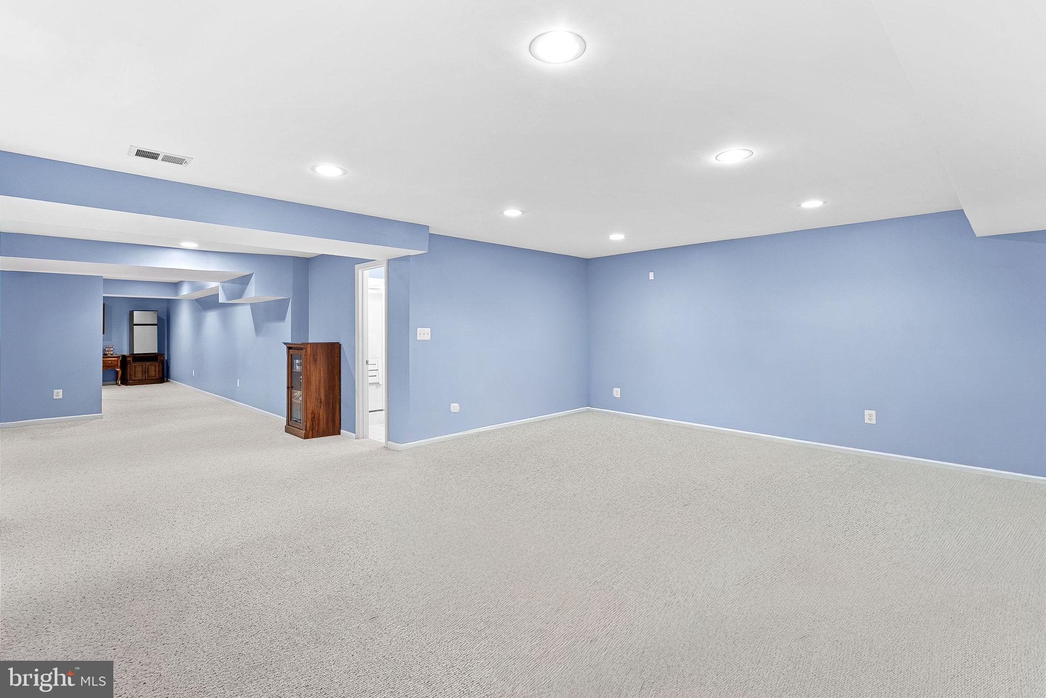 409 BOLINGBROOK COURT