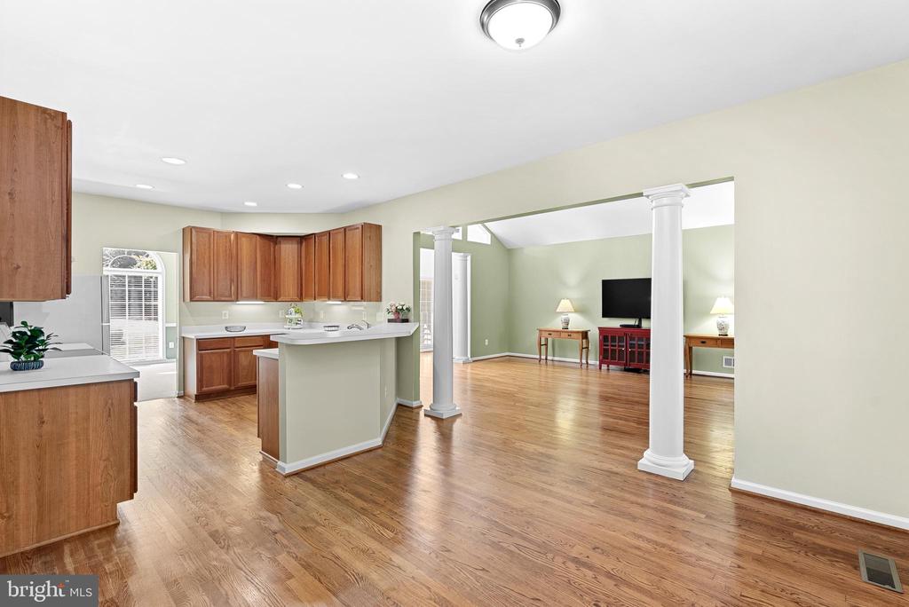 409 BOLINGBROOK COURT