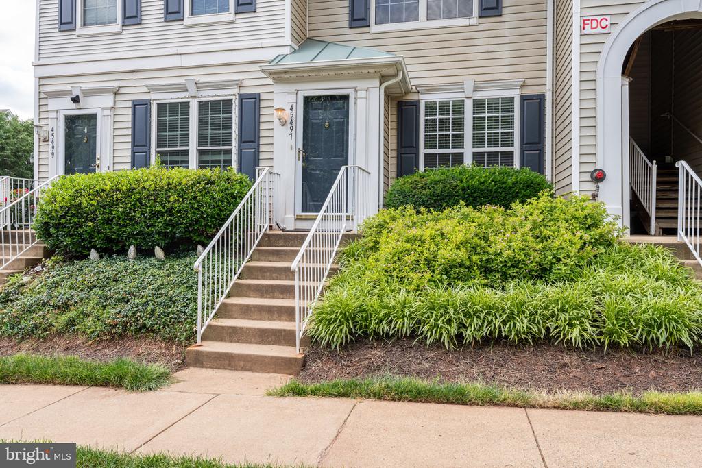 45497 CABOOSE TERRACE