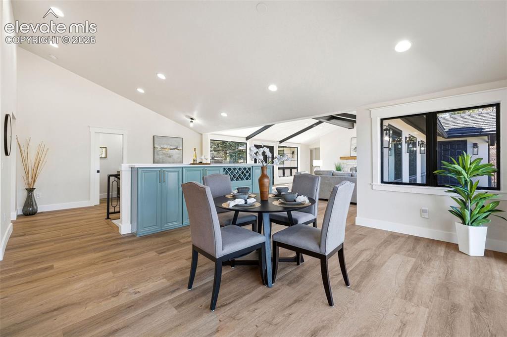 1308 Mesa Avenue