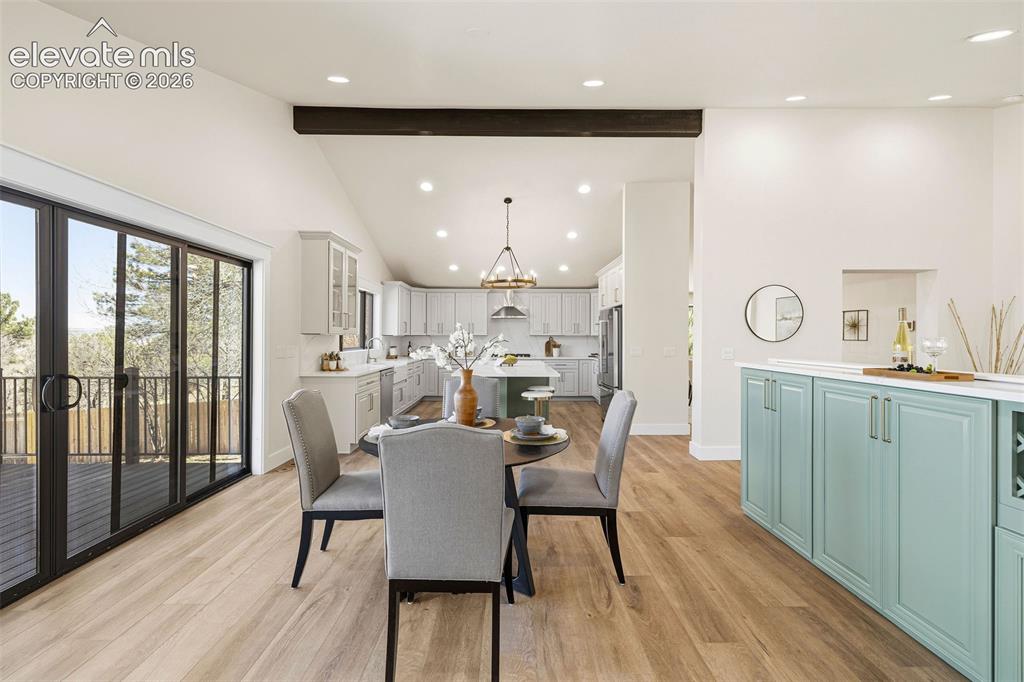 1308 Mesa Avenue