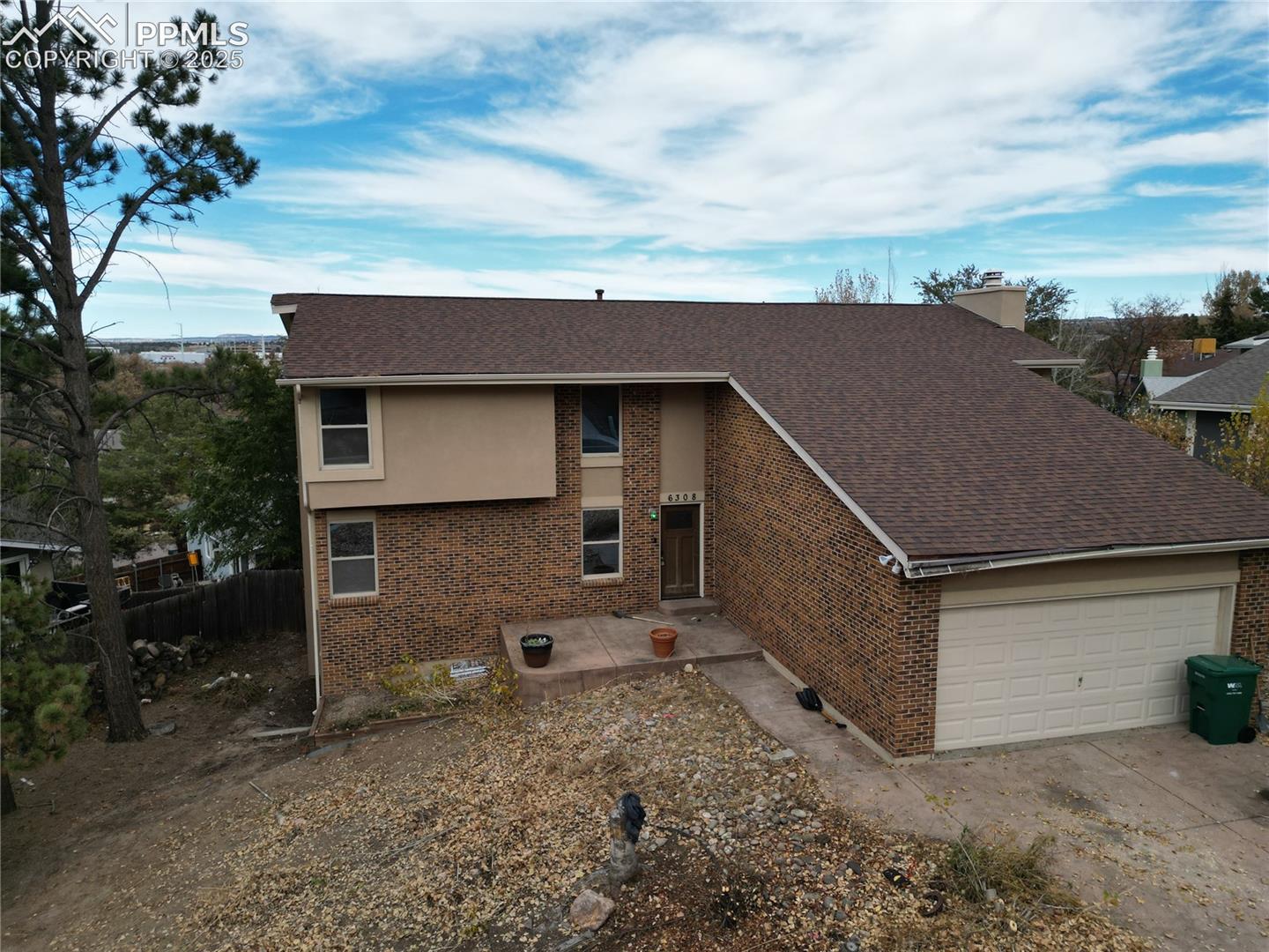 6308 Dewsbury Drive