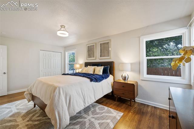 1212 E Monument Street