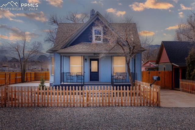 901 W Cucharras Street