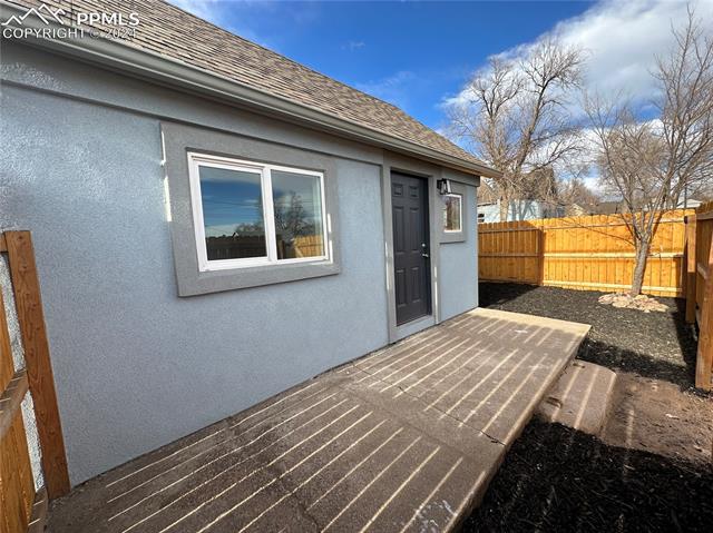 901 W Cucharras Street