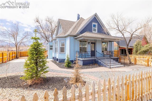 901 W Cucharras Street