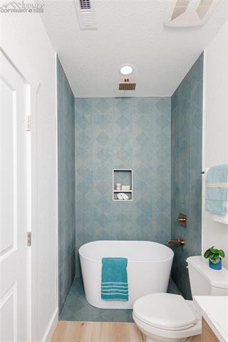 905 W Cucharras Street