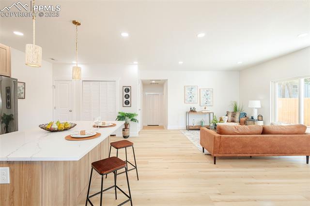 905 W Cucharras Street