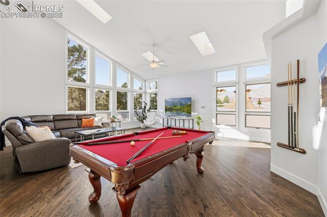 1915 Hunters Point Lane