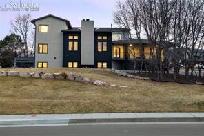 1915 Hunters Point Lane