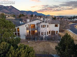 1915 Hunters Point Lane