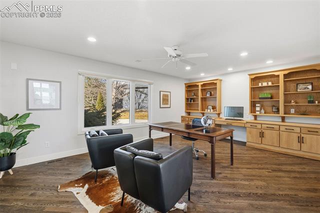 1915 Hunters Point Lane