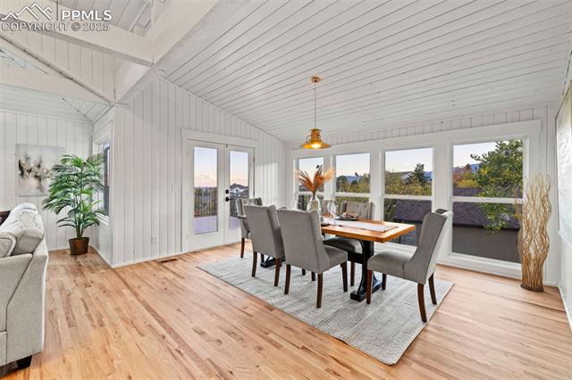 1935 Chateau Point Court