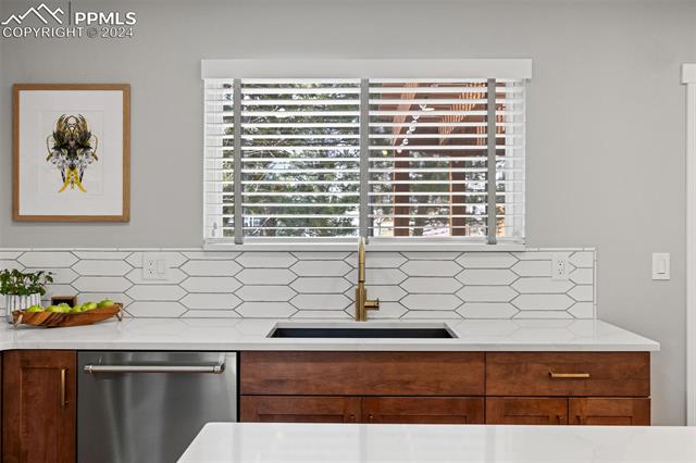 2180 Kittridge Avenue