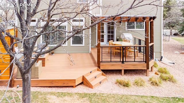 2180 Kittridge Avenue