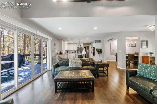 6940 Franciville Road