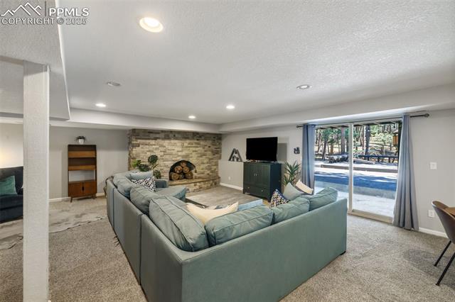 6940 Franciville Road