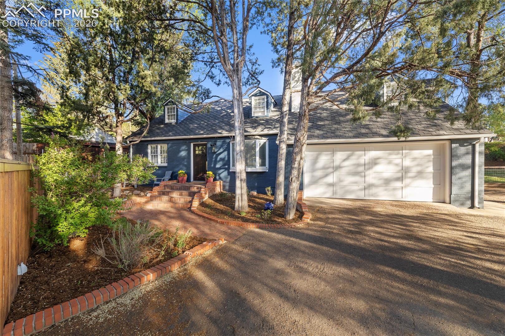 2 Cresta Road