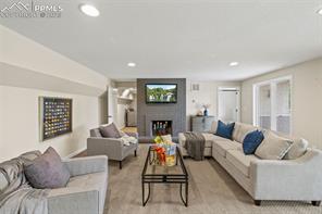 1308 Mesa Avenue
