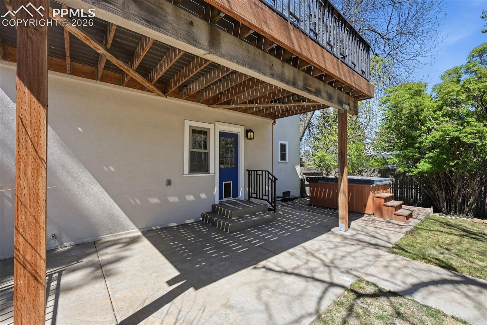 1411 Mesa Avenue