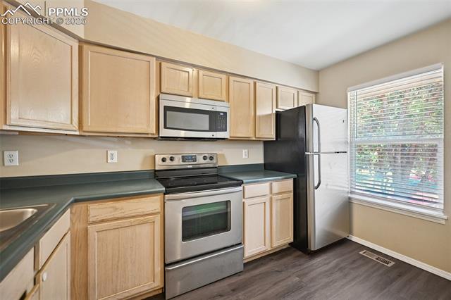 536 Shady Crest Circle