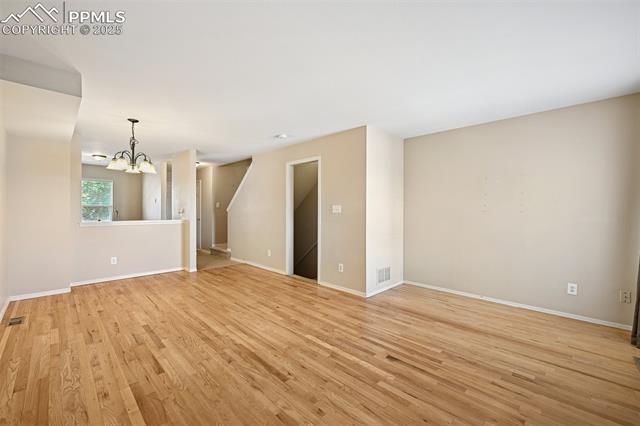 536 Shady Crest Circle