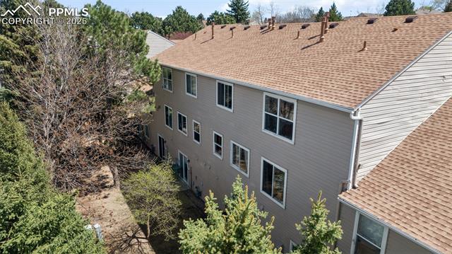 536 Shady Crest Circle