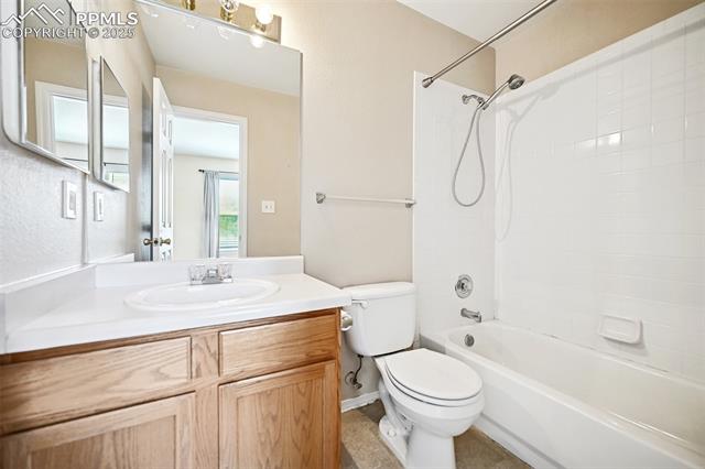 536 Shady Crest Circle