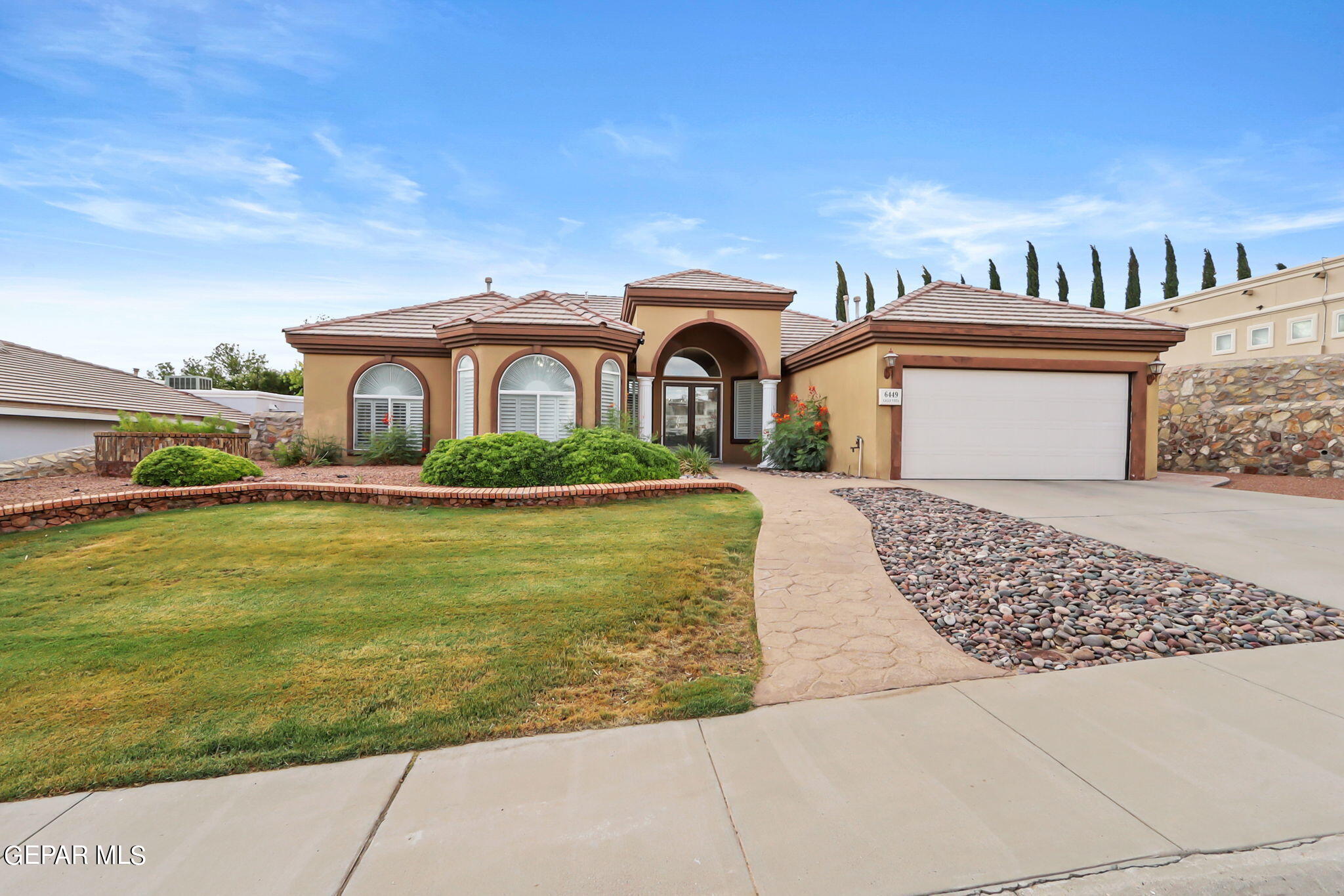 6449 CALLE VISTA Drive