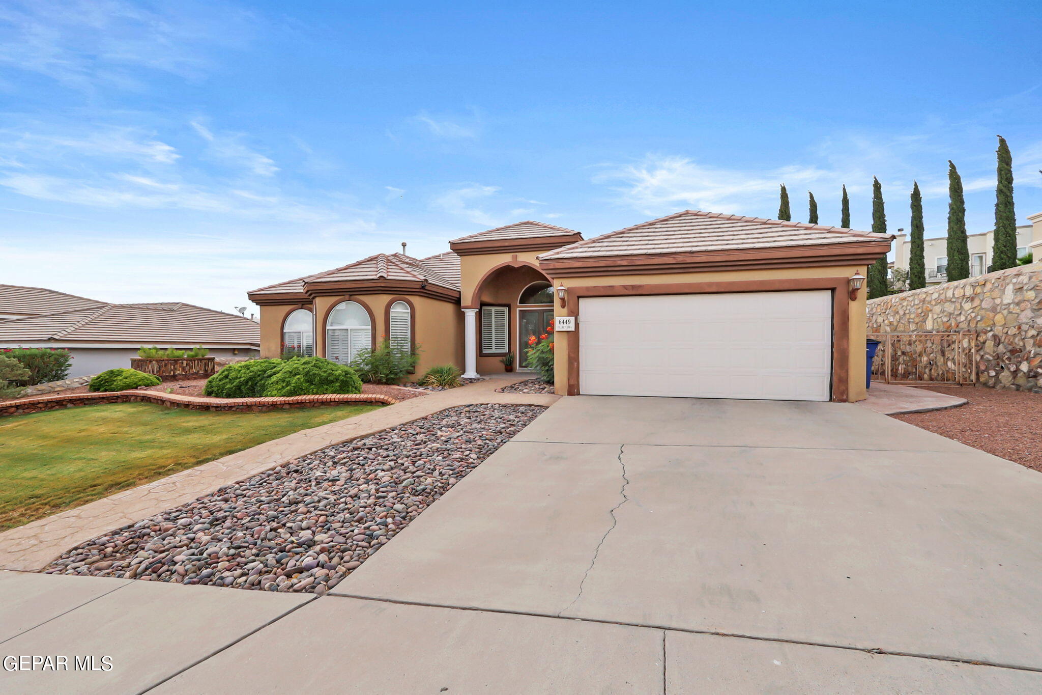 6449 CALLE VISTA Drive