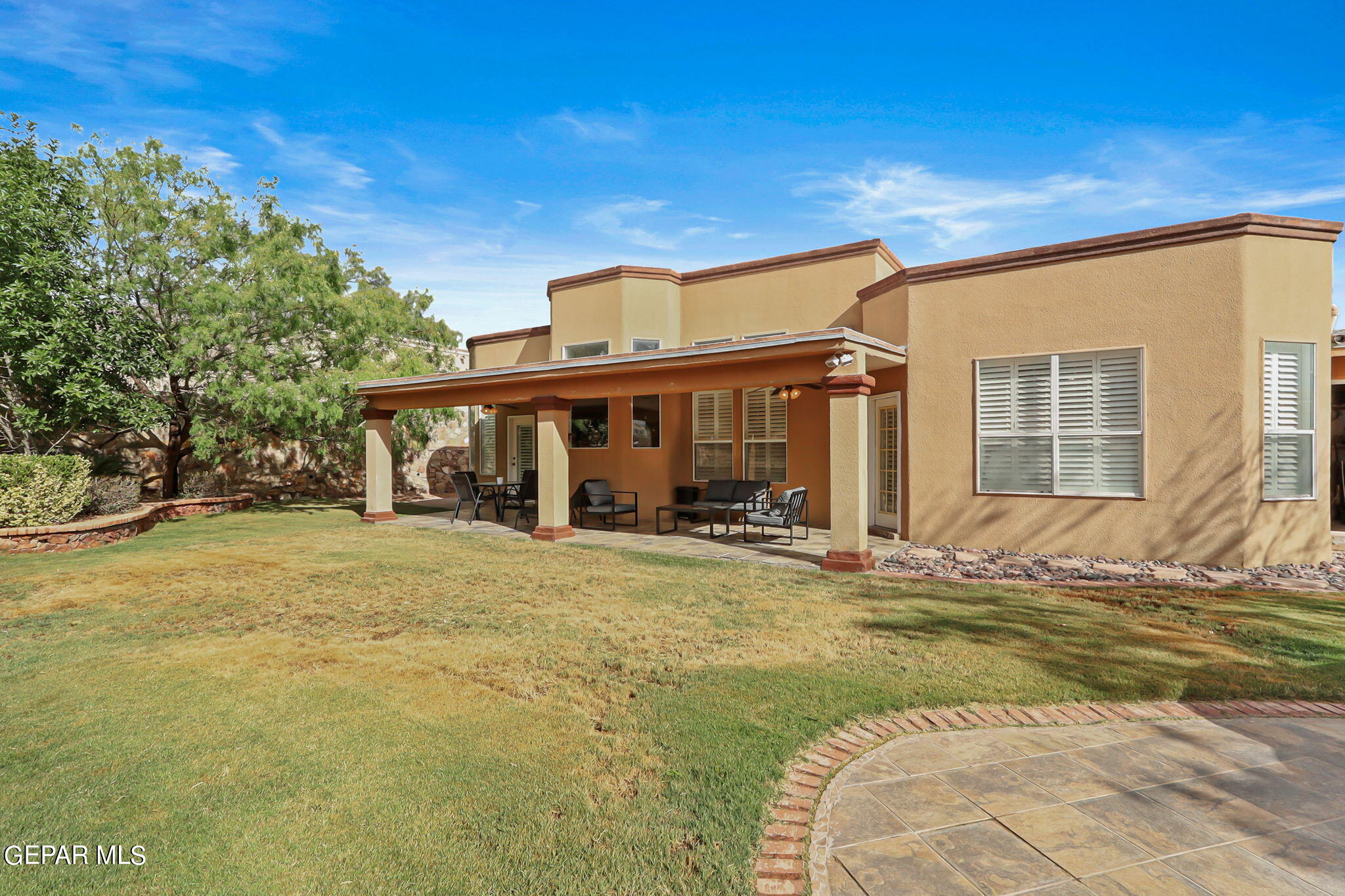 6449 CALLE VISTA Drive