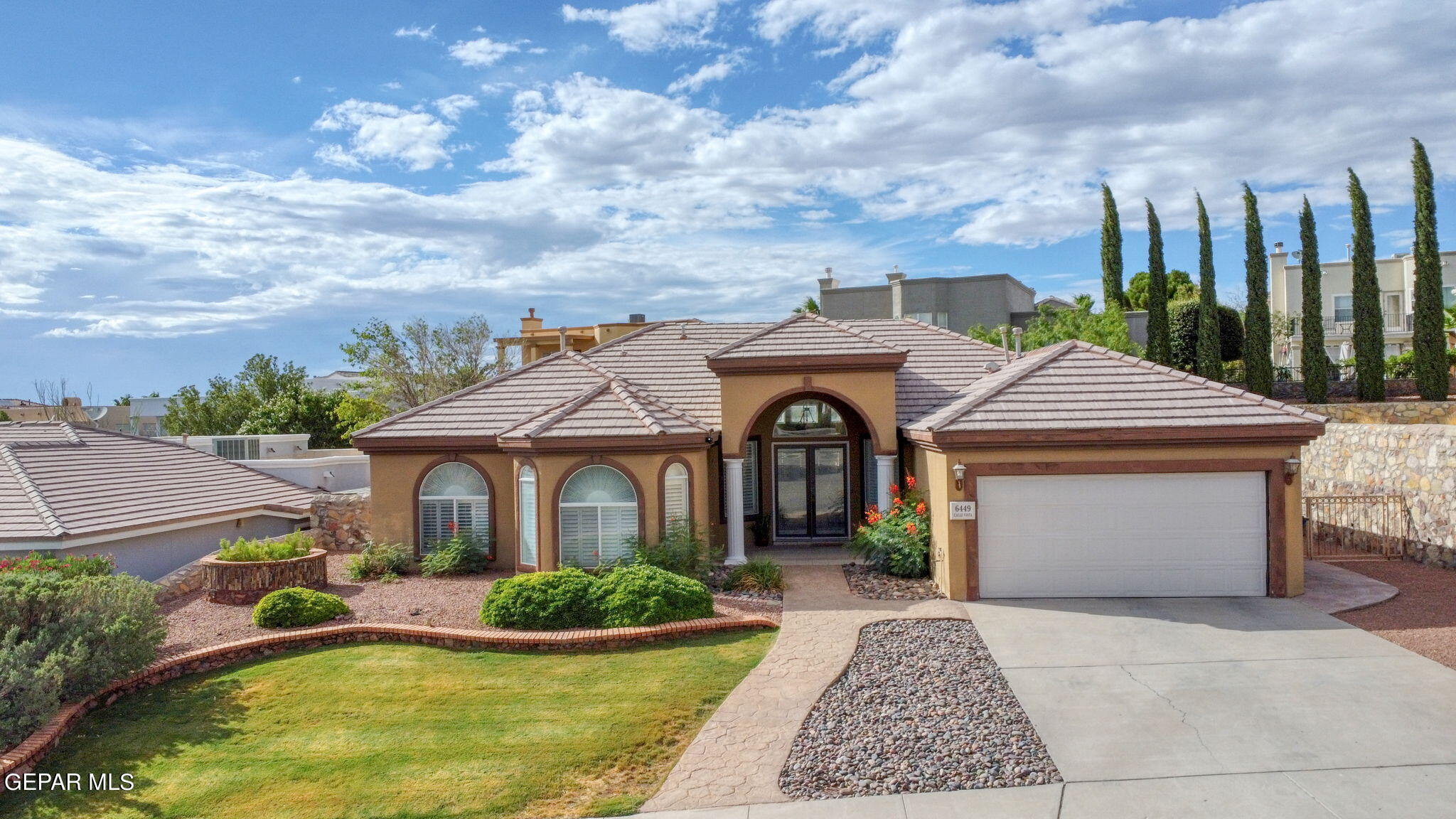 6449 CALLE VISTA Drive