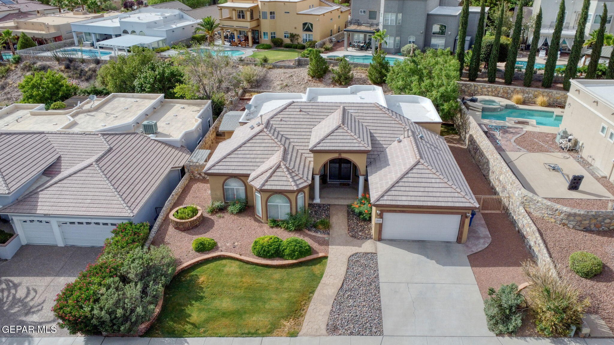 6449 CALLE VISTA Drive