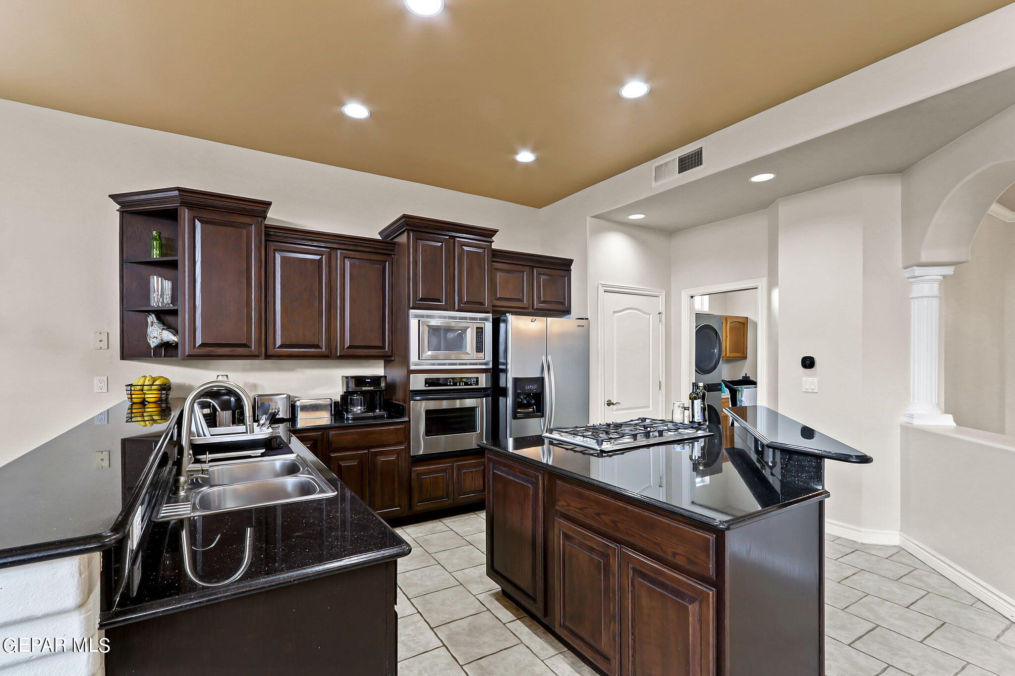 6449 CALLE VISTA Drive