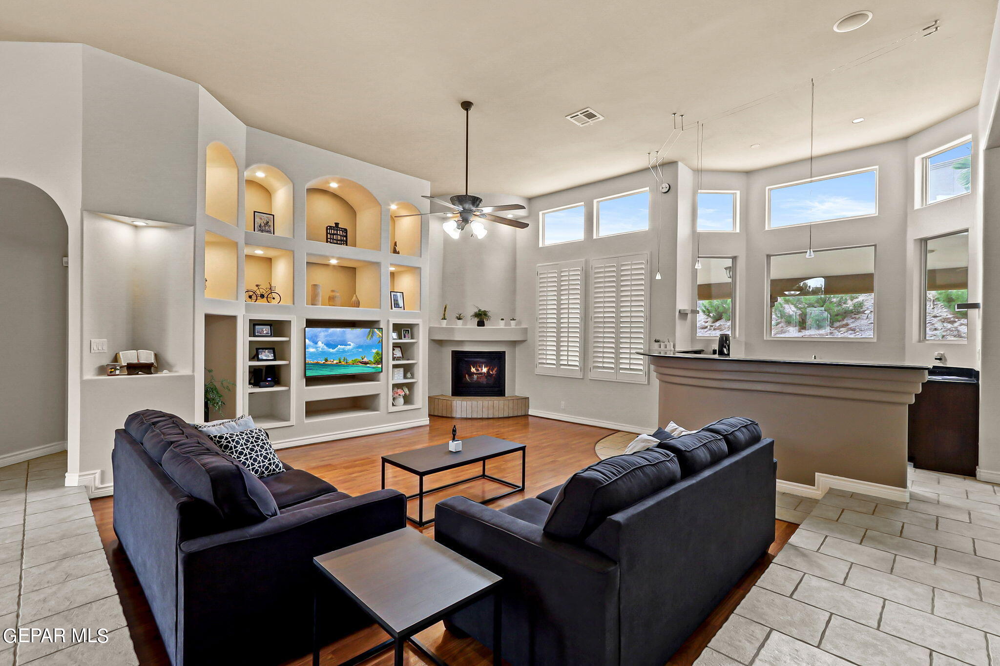 6449 CALLE VISTA Drive
