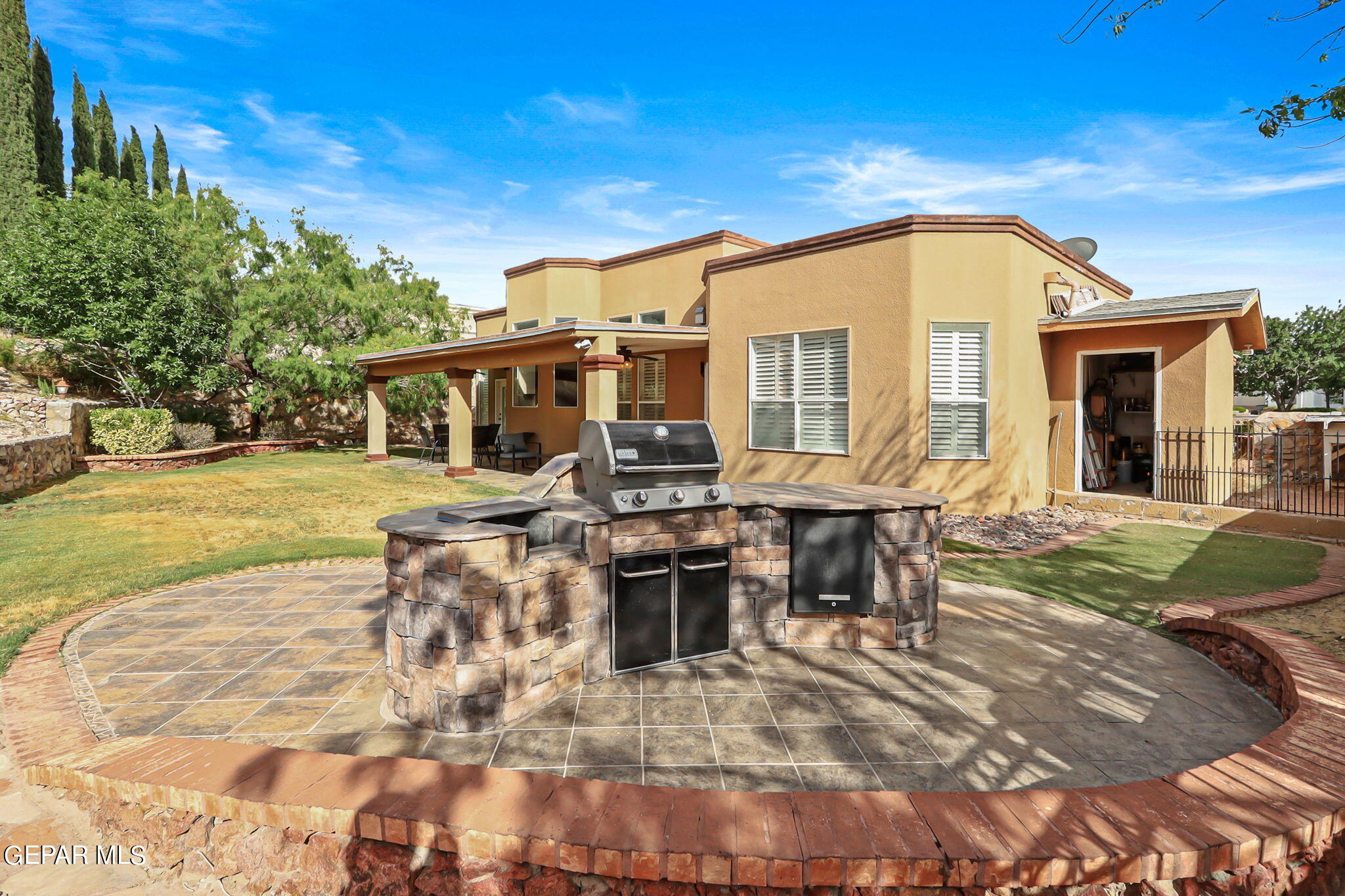 6449 CALLE VISTA Drive