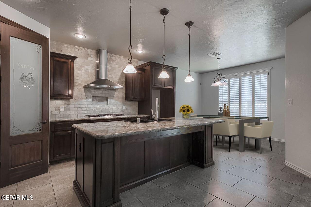 7369 Brays Landing Drive