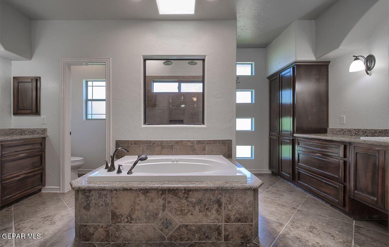 7369 Brays Landing Drive