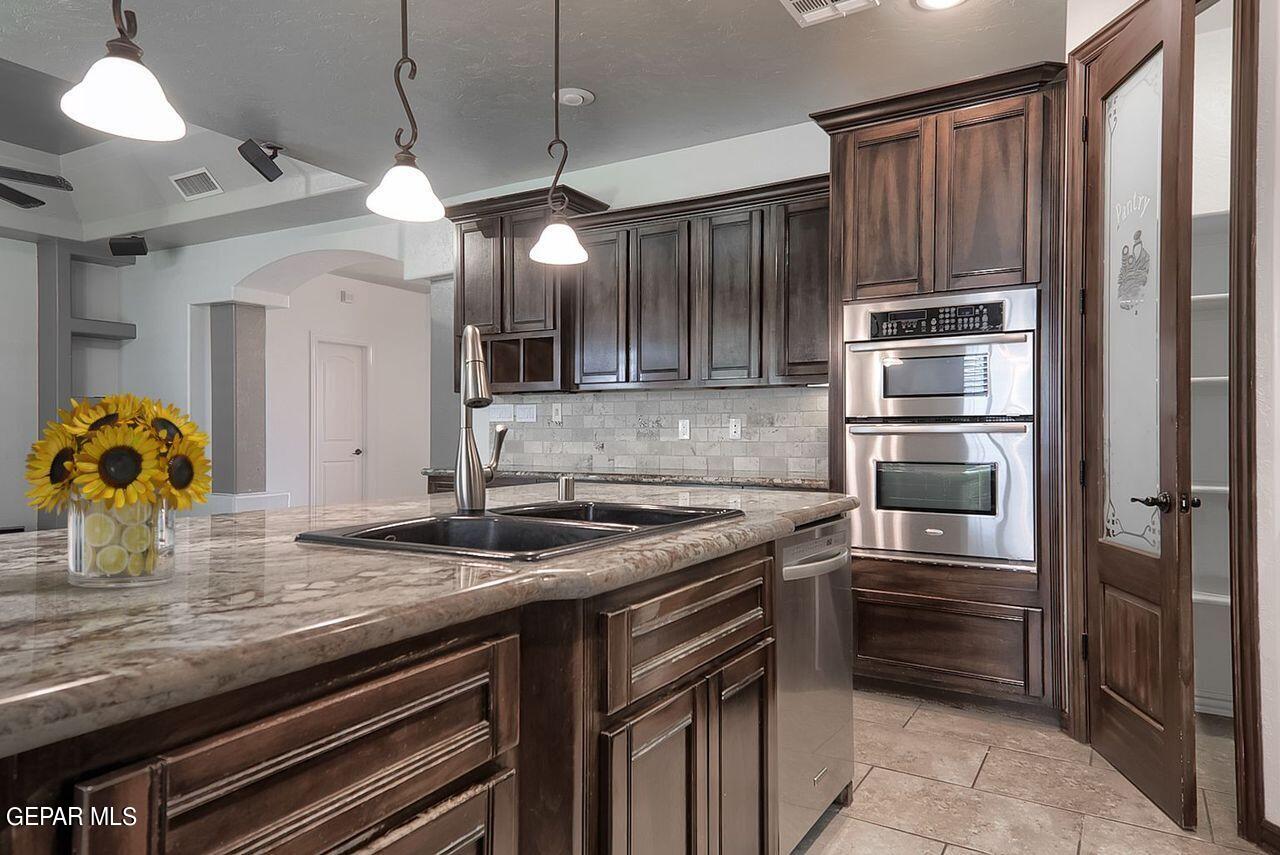 7369 Brays Landing Drive