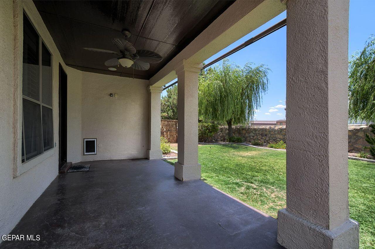 7369 Brays Landing Drive