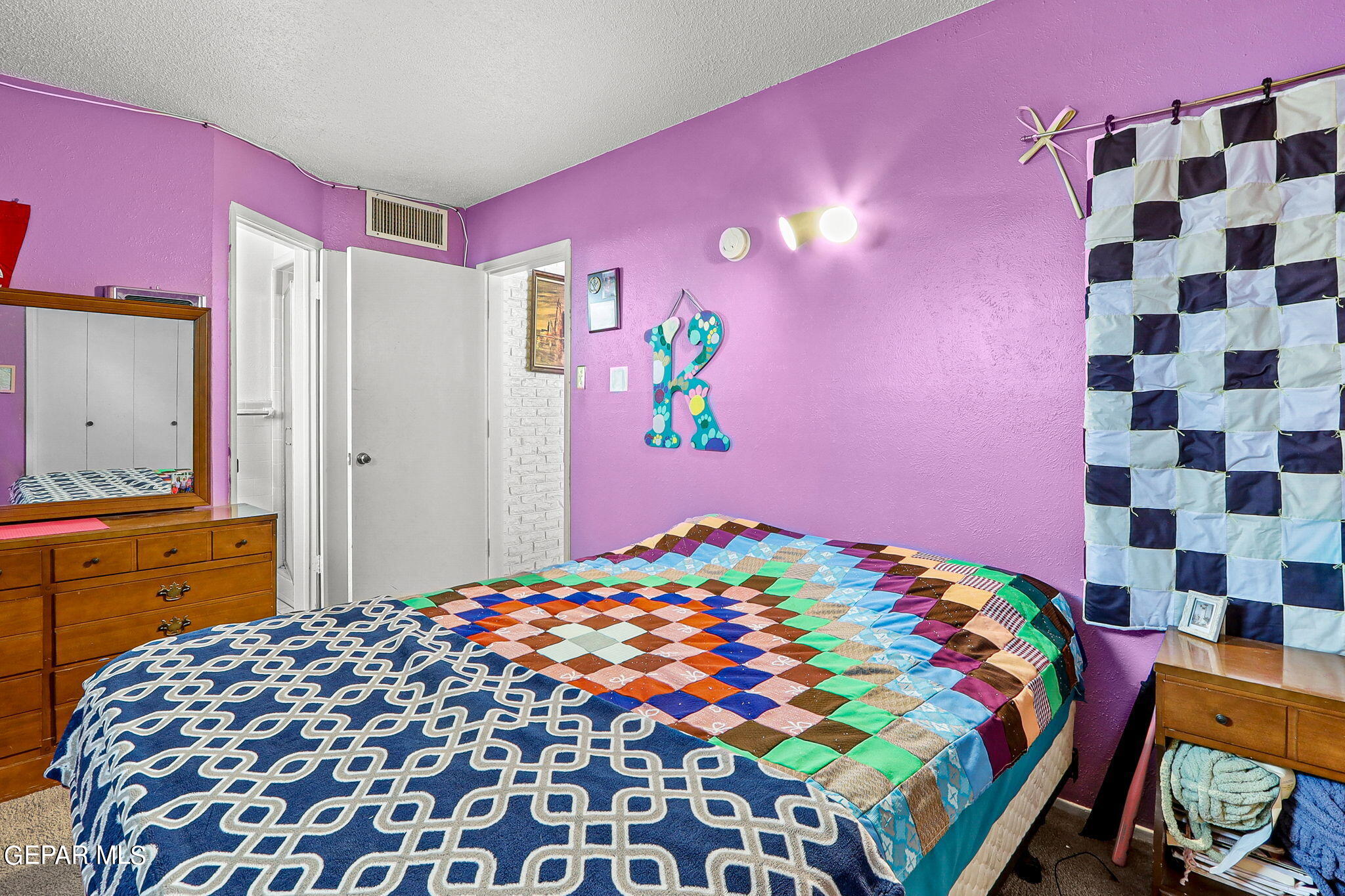 252 Viking Drive