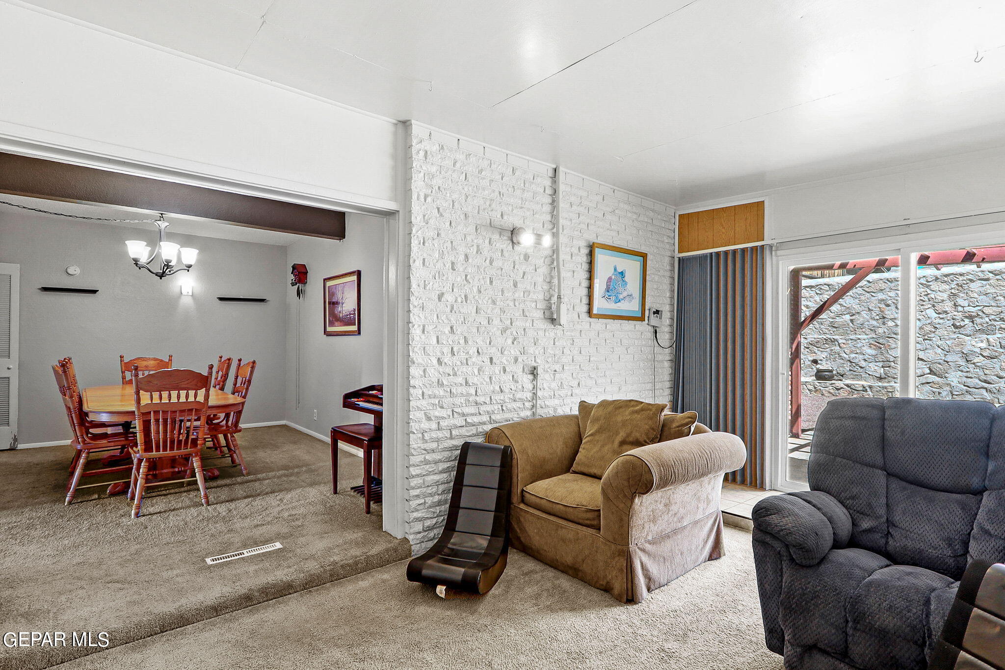 252 Viking Drive