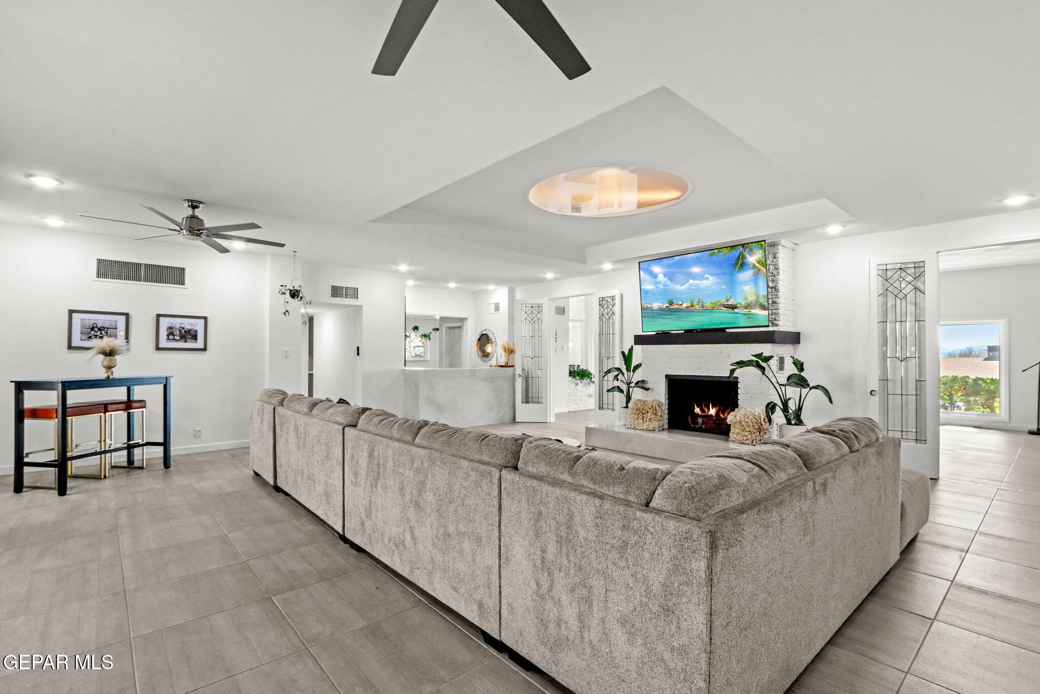 3940 FLAMINGO Drive