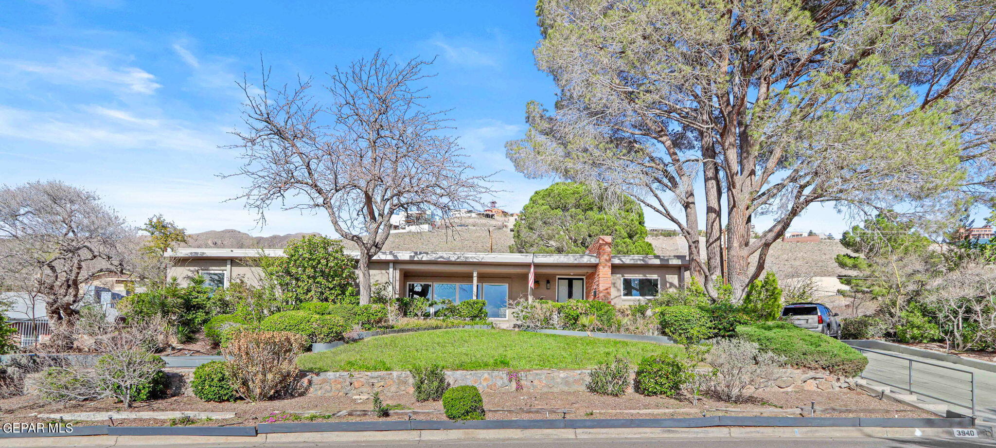 3940 FLAMINGO Drive